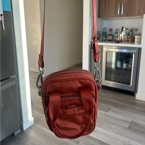 Steve Madden cross bag